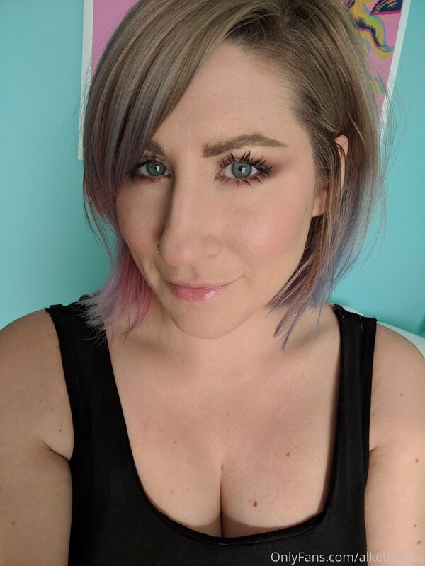 Who loves a good selfie?! ME! Here are some selfies througho.. 23