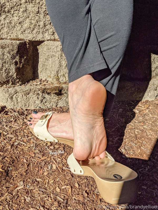 Happy Flip Flop Friday ❤️