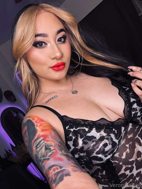 first half of the Cheetah 🐆 set Pick your favorite photo and.. 25