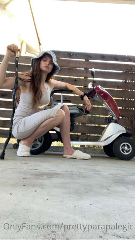 Just a girl & her motorcycle 😂