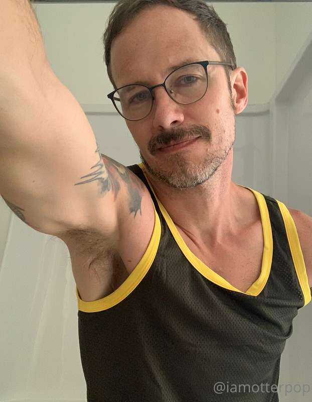 just some views of my new tank top. and also my full pubes. 9