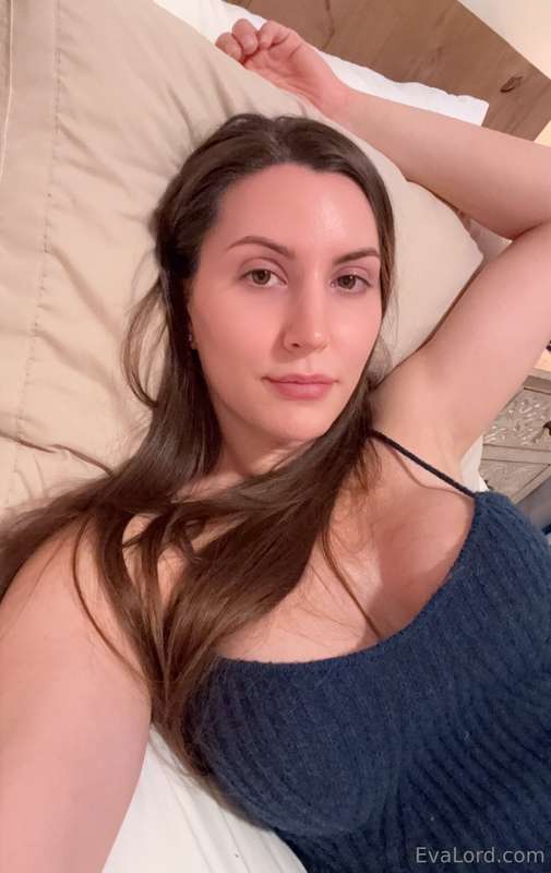 Nice and soft in bed.. Except for one part 😇