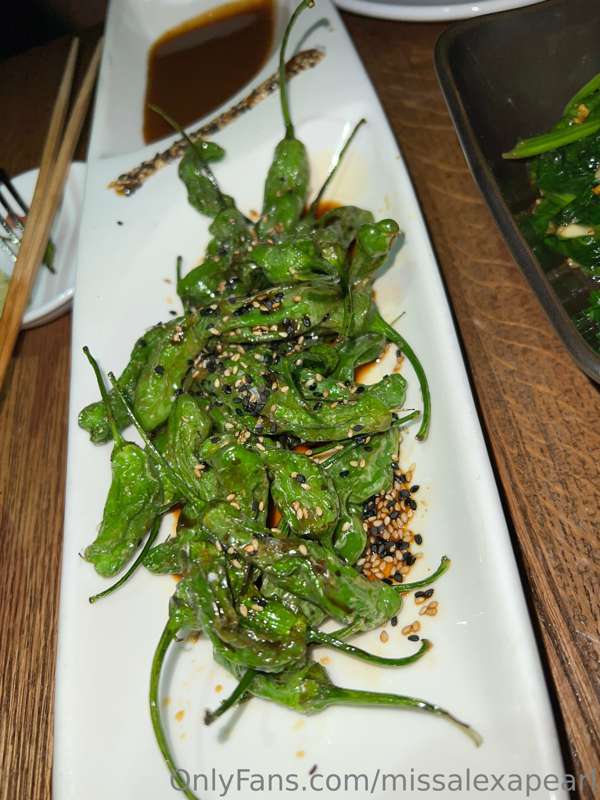 Some of my favorite foods I’ve indulged in this pregnancy! S.. 11
