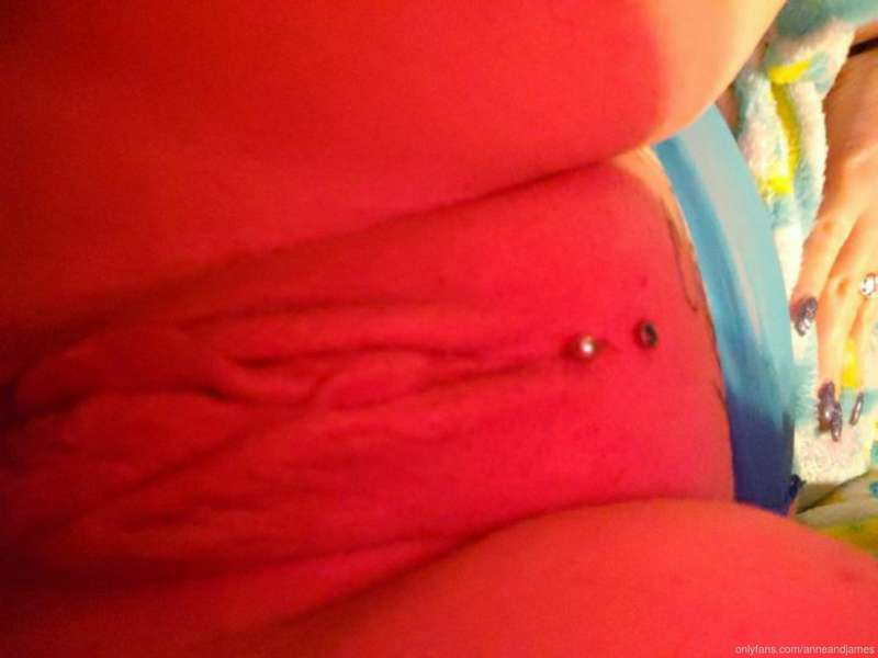 Who thinks it needs a lick?
