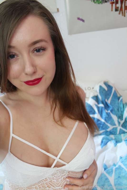 Face + nipple focus <3 (Photo set from 2016) 6