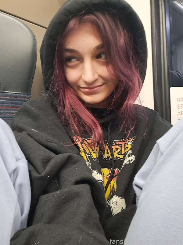 Avaxsmalls - Fansly - 17 Jan, 2024 1