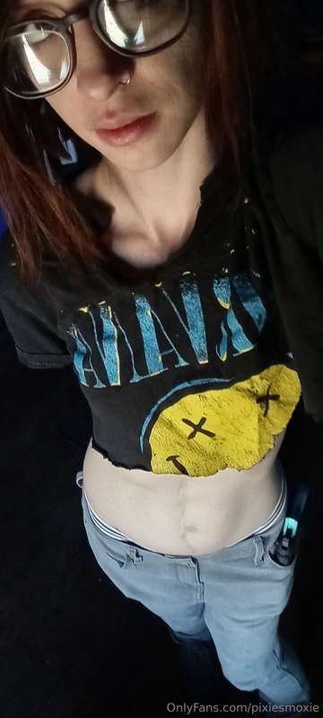 Pixiesmoxie - Onlyfans - 09 Nov, 2023 1