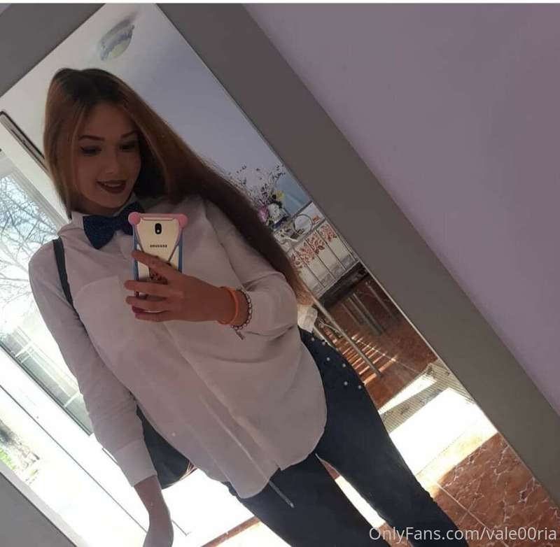 Vale00Ria - Onlyfans - 20 Dec, 2021