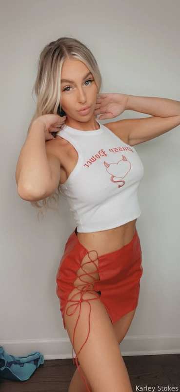 Karleystokes - Fansly - 2025-07-12T17:56:10