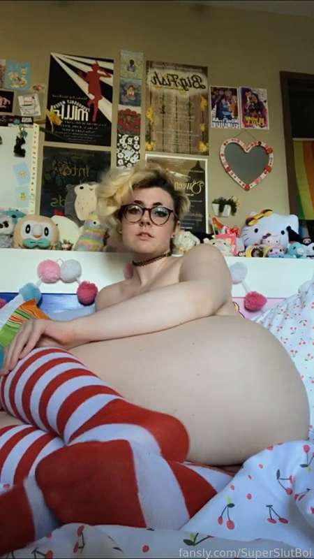 Superslutboi - Fansly - 19 Dec, 2021 10