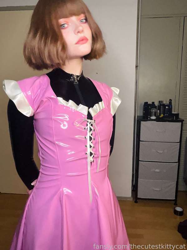 Thecutestkittycat - Fansly - 30 May, 2025 13