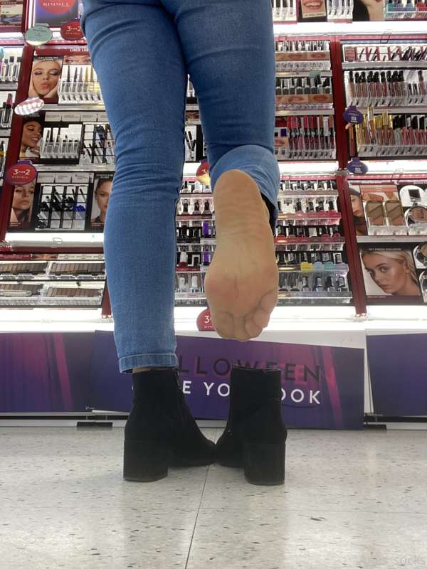 Anas_Socks - Onlyfans - 12 Oct, 2021