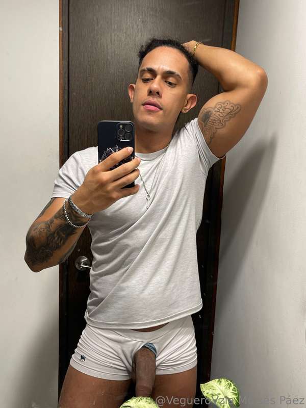 Veguerovzla - Onlyfans - 27 Nov, 2023