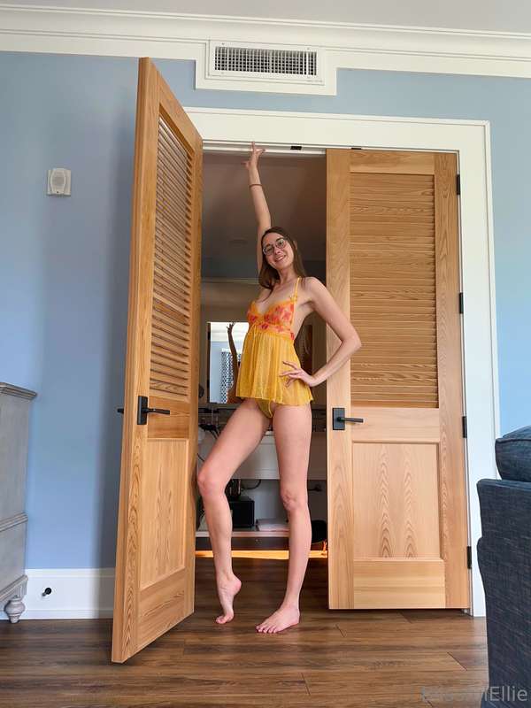 Feeling super sexy this see-through Sunday in the loveliest ..
