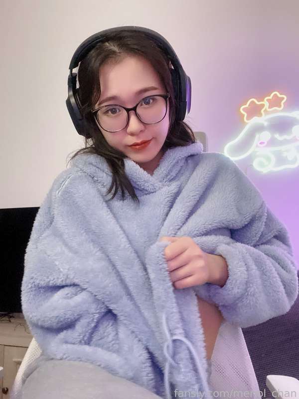 Meriol_Chan - Fansly - 02 Nov, 2022
