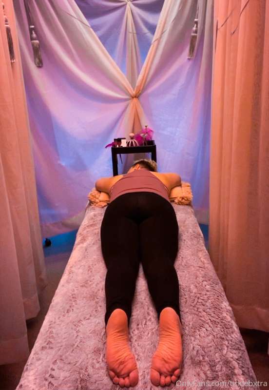 An actual photo of Tickle B Heaven :)