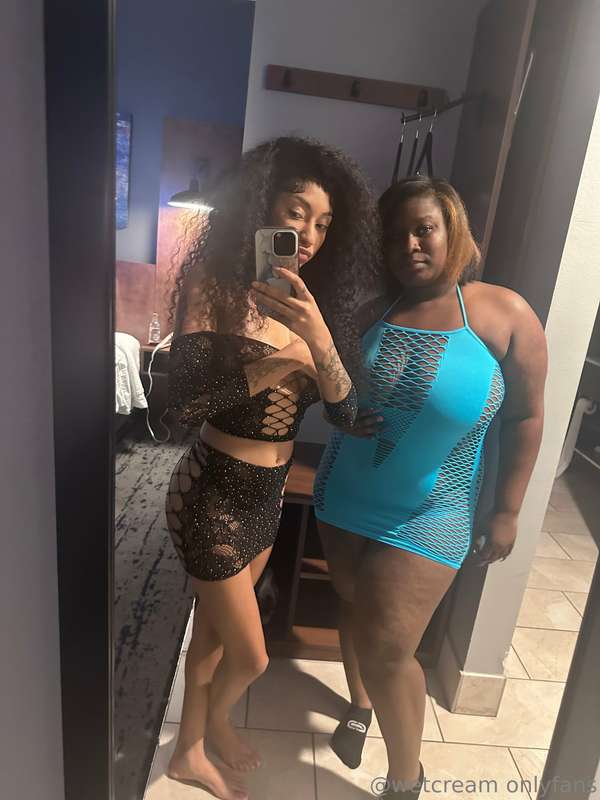 FIRST BBW 👏🏽 if she got her makeup or hair done content woul.. 28