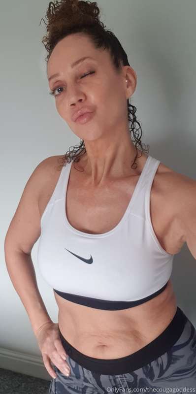 Need a workout buddy badly....any offers?!😝 4