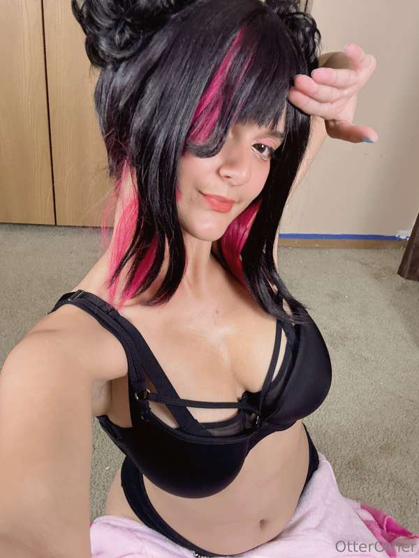 On that note… 👀 what kind of content and sets would you guys.. 3