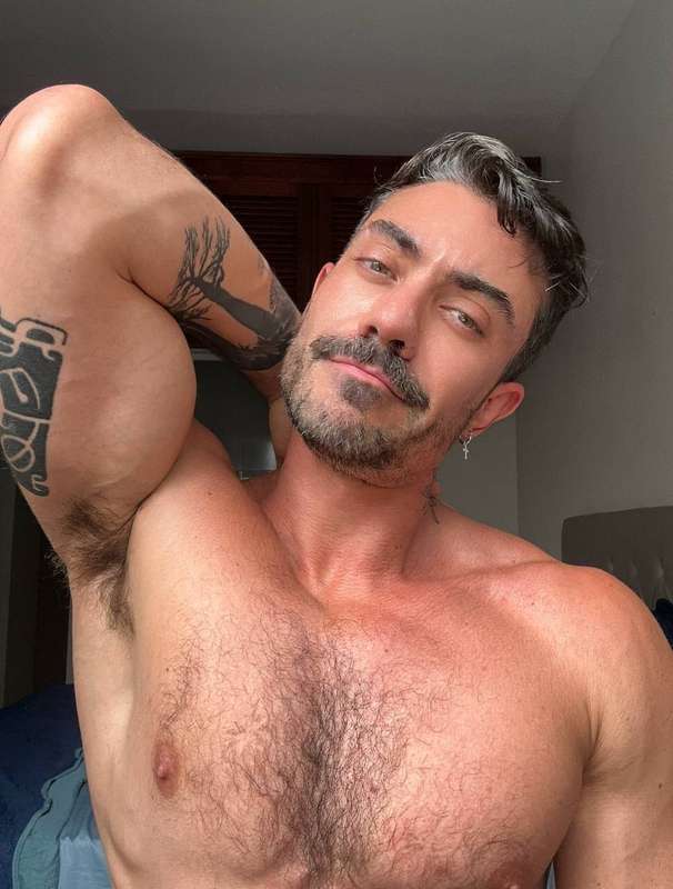 ## @nicobello @nicobello 🇦🇷 😈🏆 BEST PORN🏆😈Big muscle Argenti..