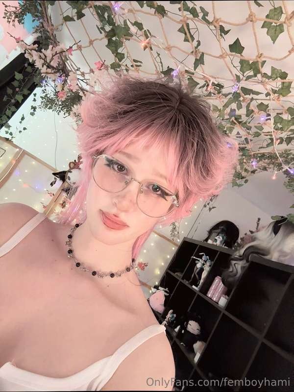 hiiii guys :3 I hope u all have an amazing day <33 I spent t..