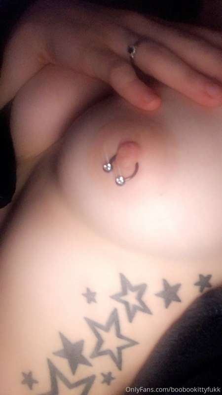 Late night horniness . . . Gotta love it 😈