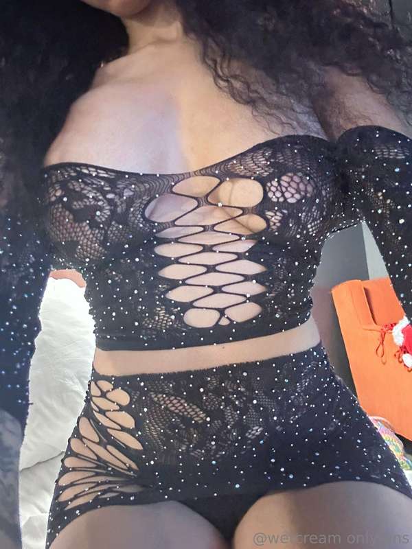 FIRST BBW 👏🏽 if she got her makeup or hair done content woul.. 22