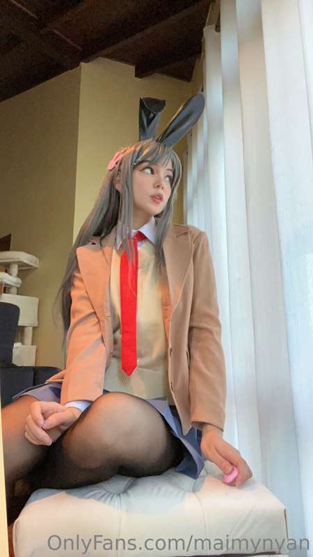 Bunny girl overdose lol

Suit version will be in video 🥰 17