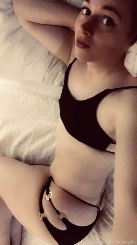 New bikini set! Many thanks to the daddy who bought it for m.. 8