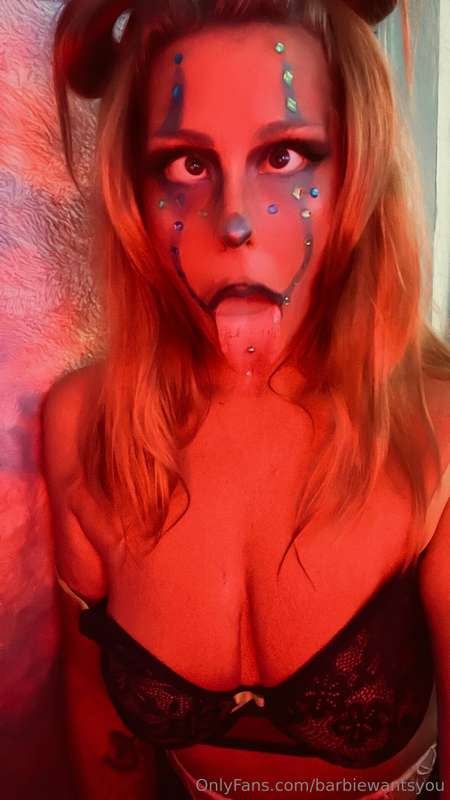 Wanna FUCK Penny wise … VID chat anyone? Tip 30 let’s play t.. 1