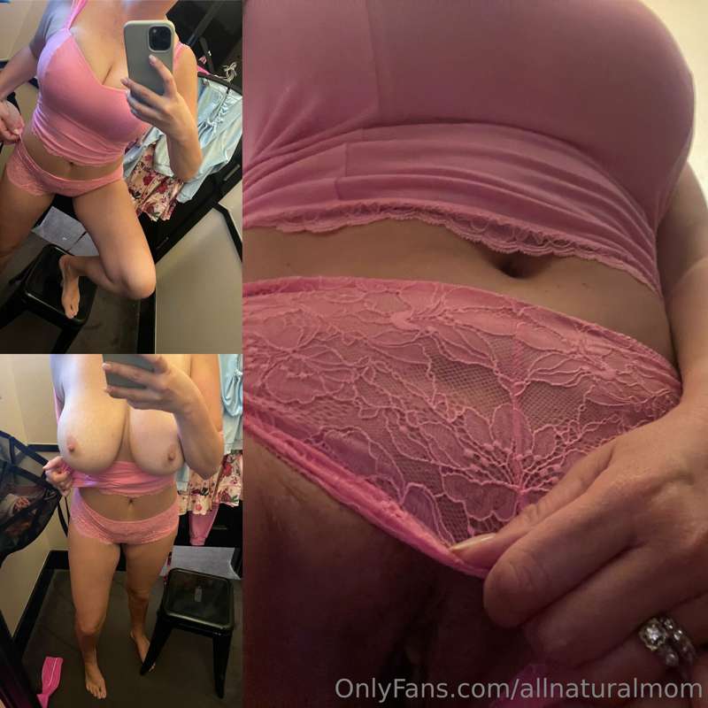 Sooo many pictures 😂 I bought lots of stuff 🤗
I will be post.. 1