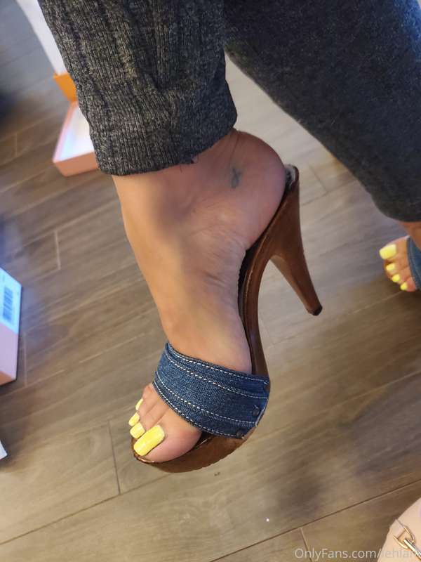 Finally came in !!! Obsessed, how gorgeous are these 😍 gonna.. 5