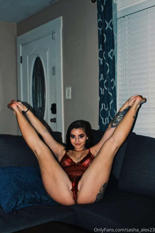 Watch this cute little mini set of me stripping 3
