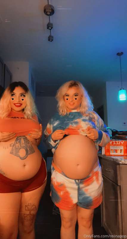 sooo stuffed after both 4/20 streams last night - stuffed an.. 2