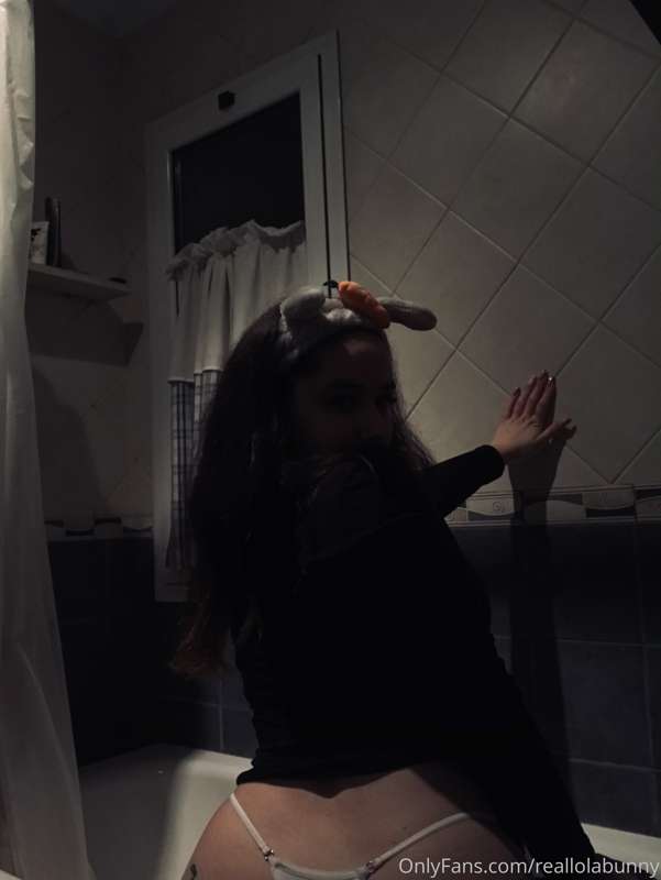 🧖🏼‍♀️😈