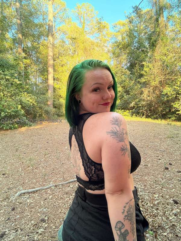 Some outdoor action 💚 5