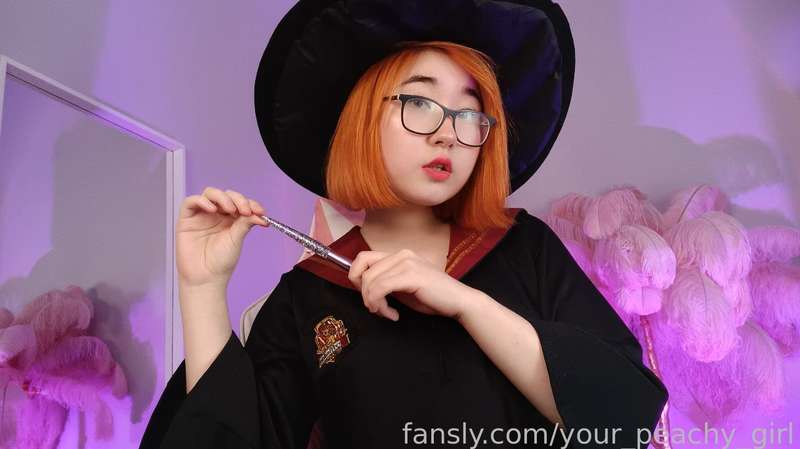 Your_Peachy_Girl - Fansly - 31 Oct, 2024 12