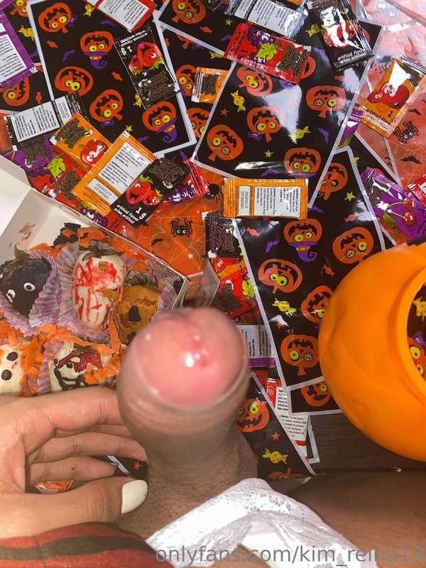 👩‍🏫I picked up a lot of sweets🍬 5
