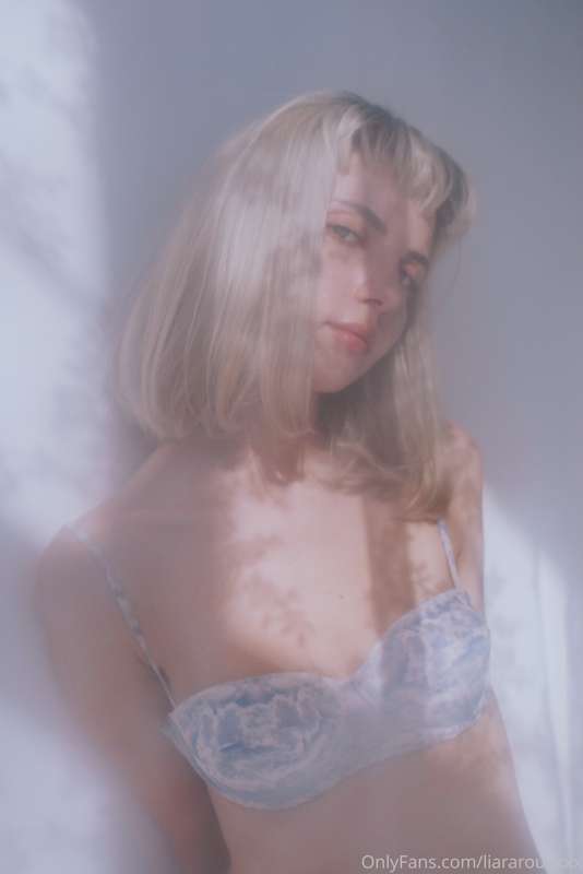 Head on over to @liararoux . Everything is unlocked already ..