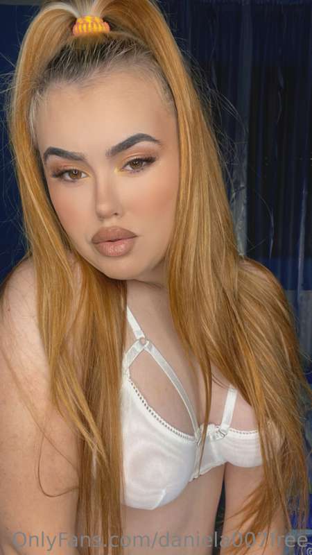 Daniela007Free - Onlyfans - 23 Feb, 2023
