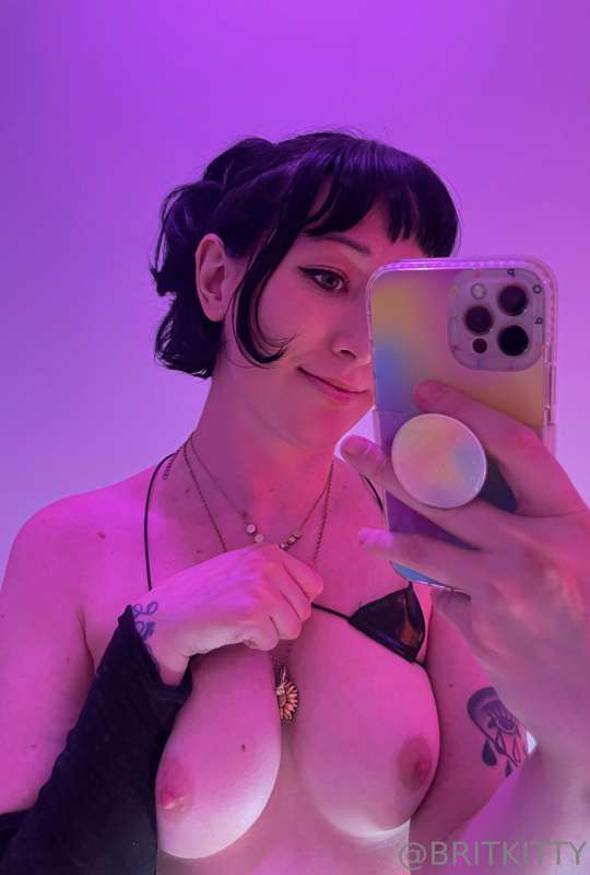 black micro bikini & garter set 🖤

(an extra lewd pussy + as.. 8