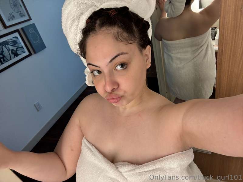 Thick_Gurl101 - Onlyfans - 10 May, 2025