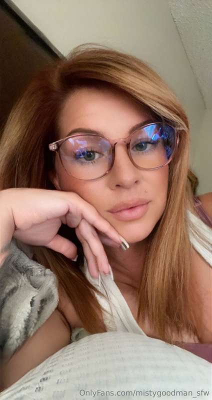 Mistygoodman_Sfw - Onlyfans - 02 May, 2024