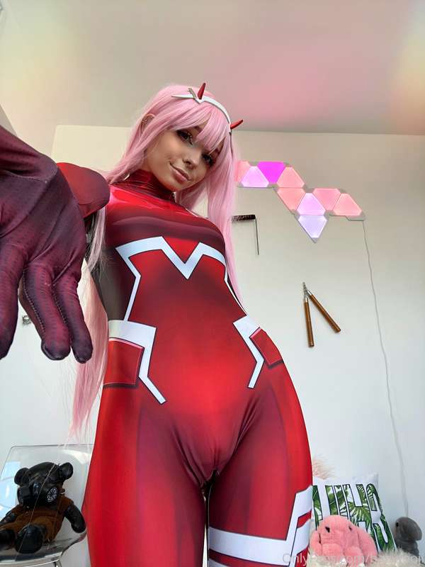 Zero Two set pt. 4 🌸🧠🍭🌩😩🦑👅 33