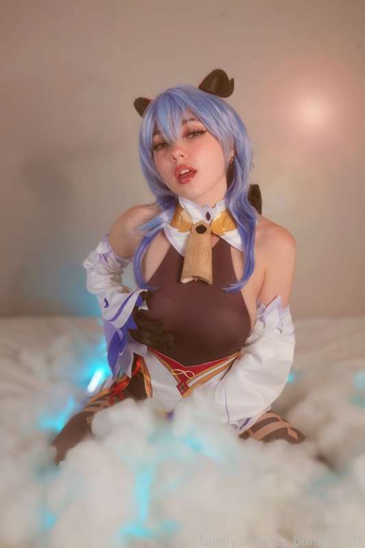 Its_Bunnii - Fansly - 06 Jun, 2023 11