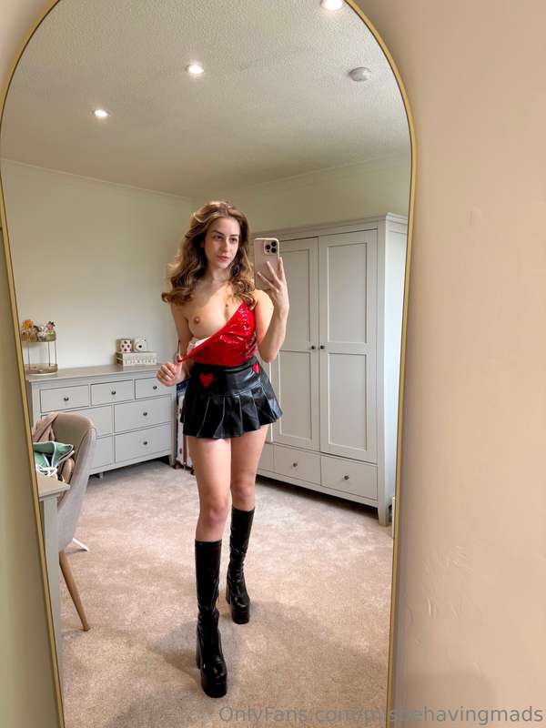 Feeling kinky, can you handle that? 😈 4
