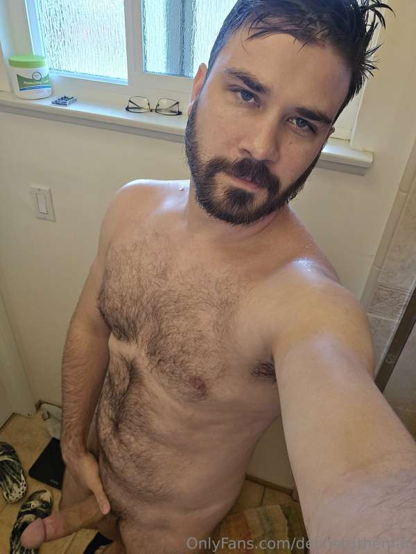To help you start your week off right:Free video of me playi..