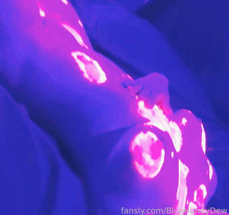 Bluehuneydew - Fansly - 21 Sep, 2022 2