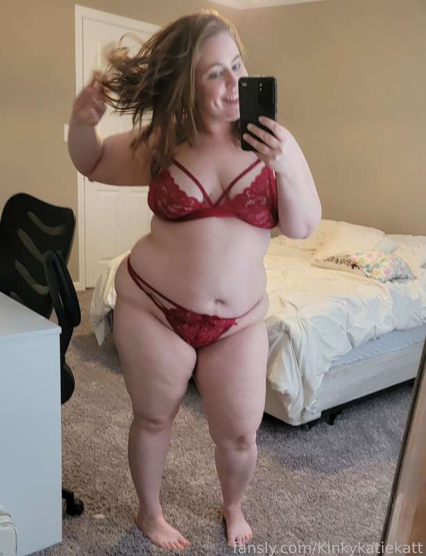 Kinkykatiekatt - Fansly - 26 Apr, 2022 1