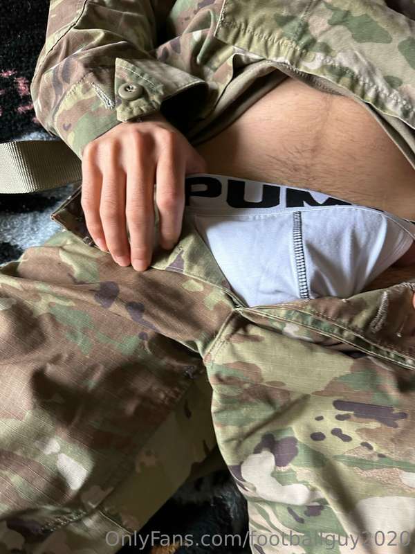 As promised - the full photo set of the private showing off .. 32